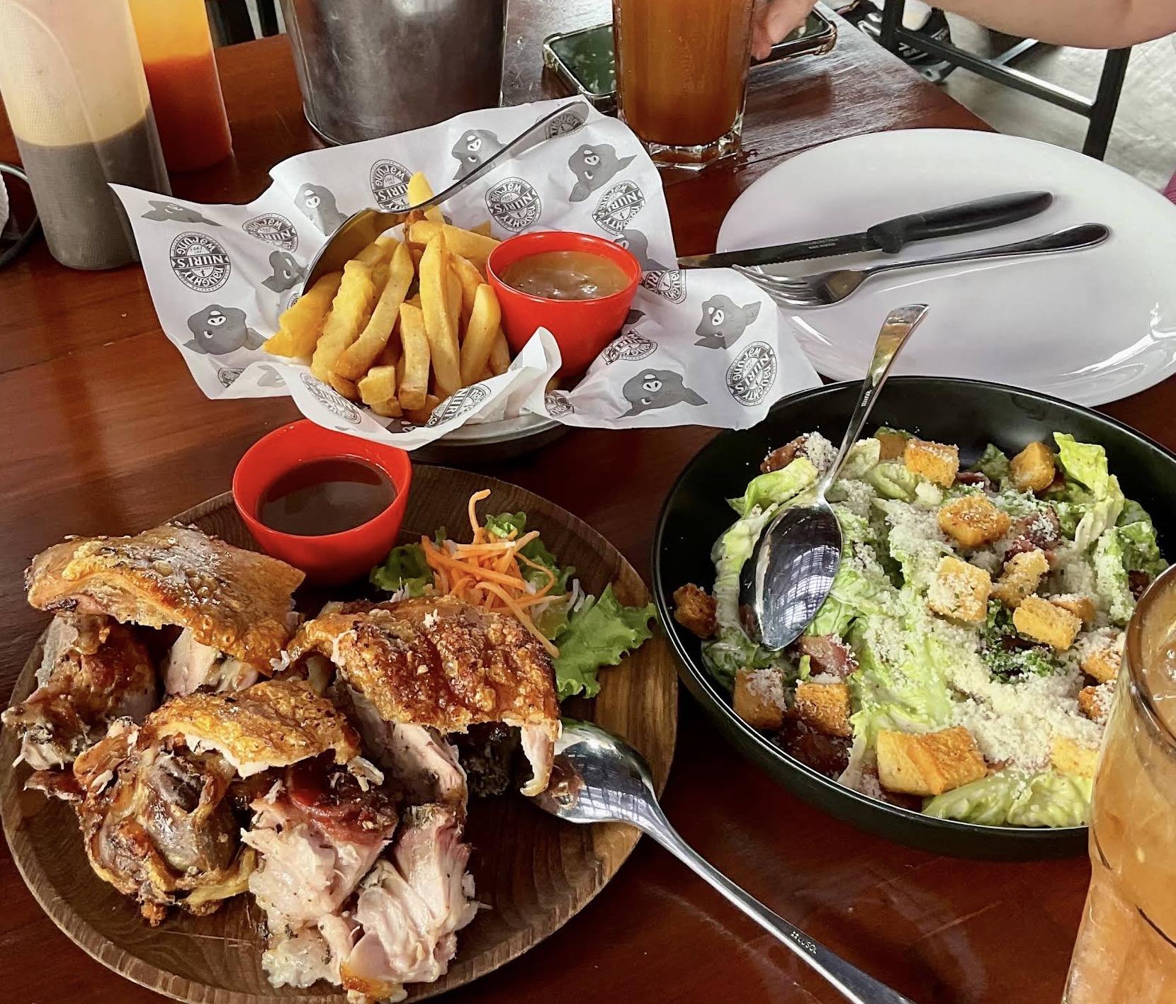 Naughty Nuri’s Warung