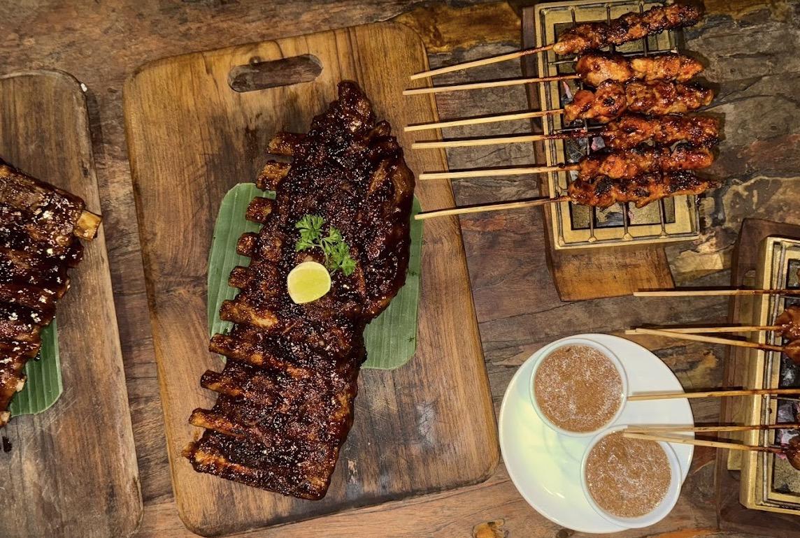10 Best Restaurants in Kuta Bali - Warung Mufu