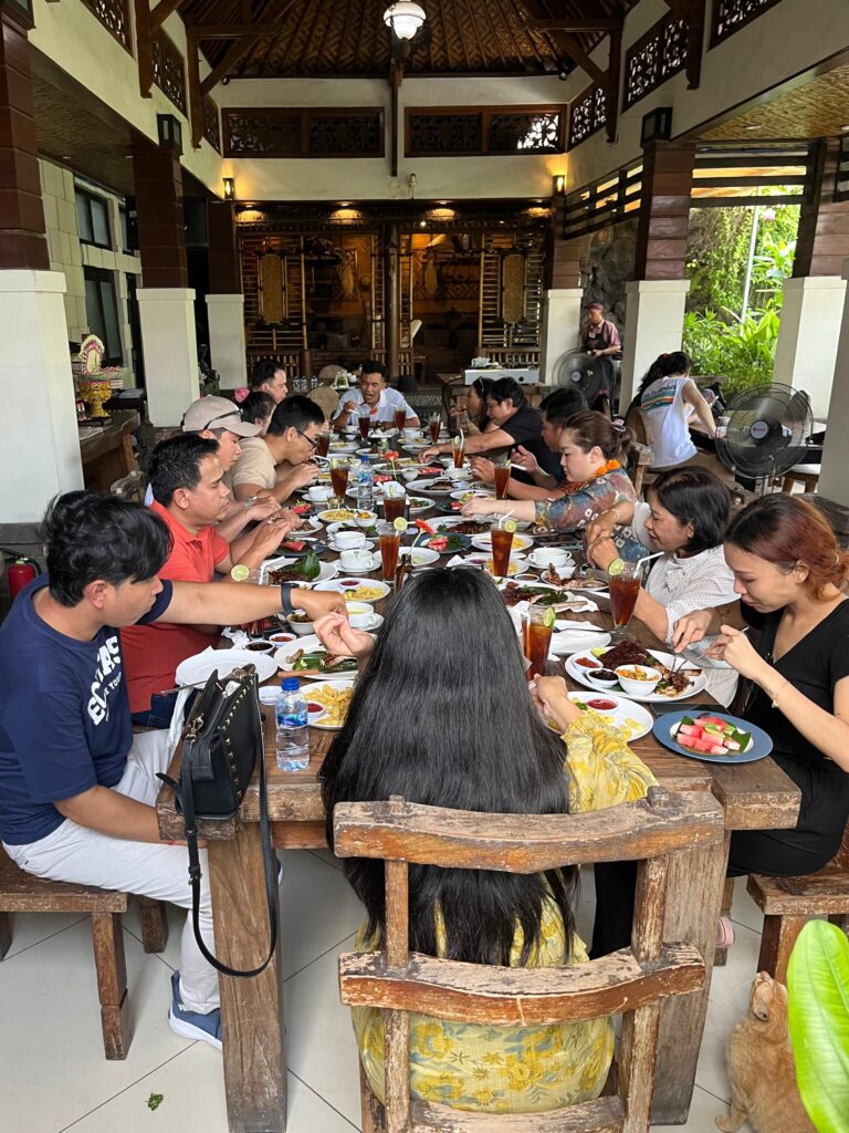 Traditional Balinese Food Near Ngurah Rai Airport: Eat Like a Local