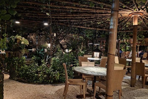 Poppies Restaurant-1